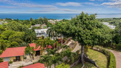 Casita 4 at Ceiba Tree Inn. Tranquility with Garden Views and Pergola with Ocean Overlook Apartment in Rincón