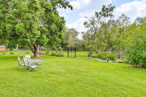 Lutz Home about 14 Mi to Downtown Tampa House in Lutz