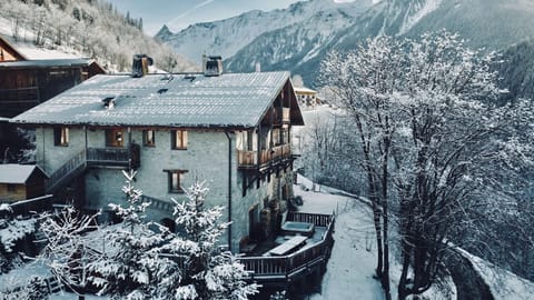 Facade/entrance, Bird's eye view, Skiing, Balcony/Terrace, Mountain view