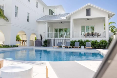 NEW Private Pool & Docking - Floralee House Casa in Stock Island