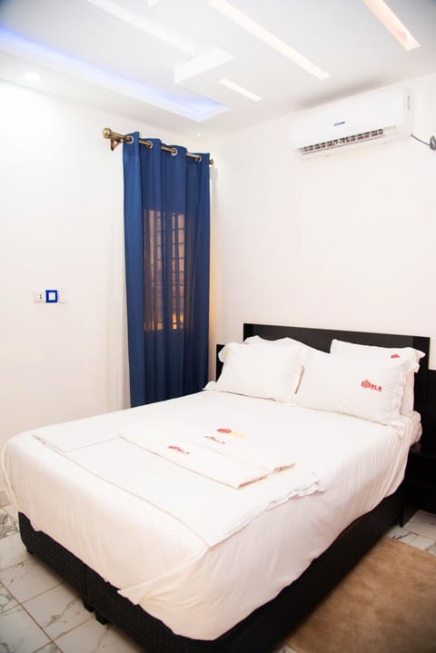 Résidence Le Sommet - Studio Ndop VIP Apartment hotel in Douala