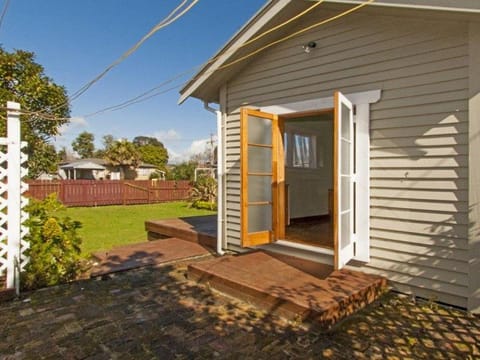 Hosts on the Coast Fisherman's Delight House in Whitianga