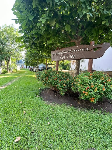 Day, Garden, Garden view, Parking