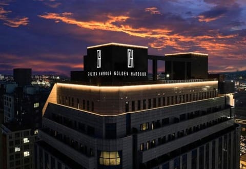 Property building, Night, City view