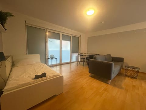 3-Zimmer-Monteurswohnung in Werder für 6 Personen Apartment in Schwielowsee