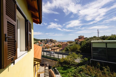 Property building, Day, View (from property/room), Balcony/Terrace, City view