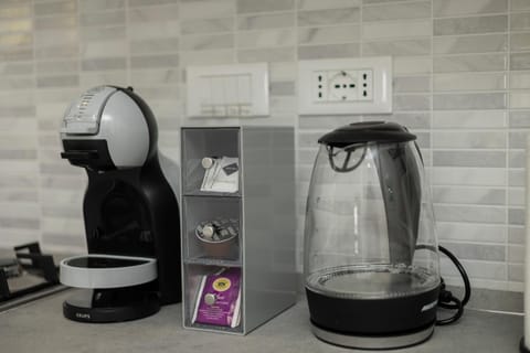 Coffee/tea facilities, Kitchen or kitchenette