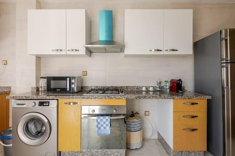 Luxe Moderne et Confort à Harhoura Apartment in Rabat-Salé-Kénitra