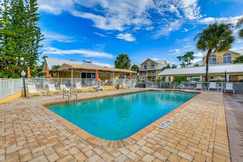 Quiet Englewood Condo, 8 Mi to Beach! Apartamento in Rotonda West