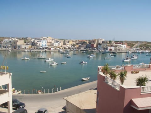 Bivani sul porto vecchio Casa in Lampedusa E Linosa