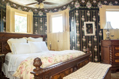 10 Clarke Bed and Breakfast in Frederick