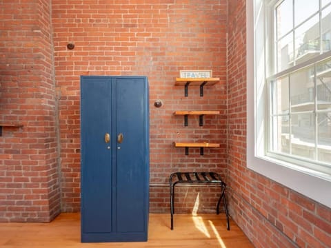 Jennifer's Historic Brick Riverfront Loft Apartment Apartment in Providence