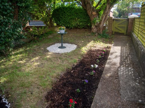 Garden, Garden view