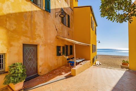 Property building, Beach, Sea view