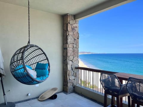 Beachfront 2BD -Ocenview Terrace - Infinity Pool House in San Jose del Cabo