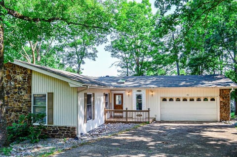 3 Alba Circle House in Garland County