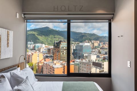 Bed, Natural landscape, Photo of the whole room, Bedroom, City view, Mountain view