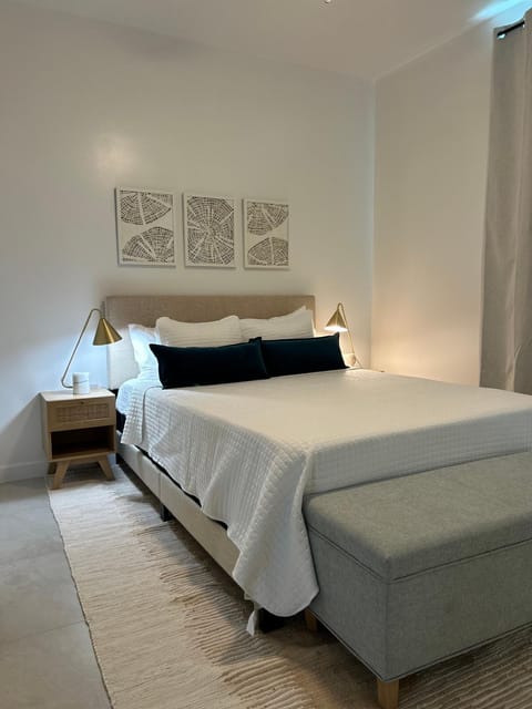 Breezyport Apartment in George Town