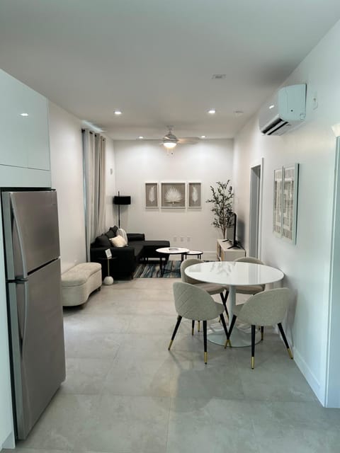 Breezyport Apartment in George Town