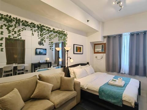 1BR Condotel Ridgewood Towers Taguig City #RW15 Apartment in Makati