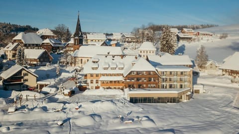 Property building, Day, Natural landscape, Bird's eye view, Winter