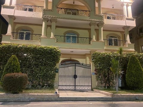 Jasmine Bliss 1 Apartment in New Cairo City