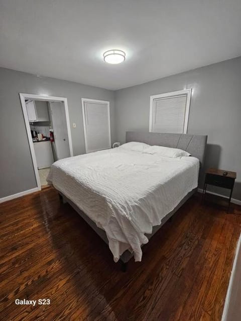 Entire Spacious Cozy Apartment Apartamento in East Orange