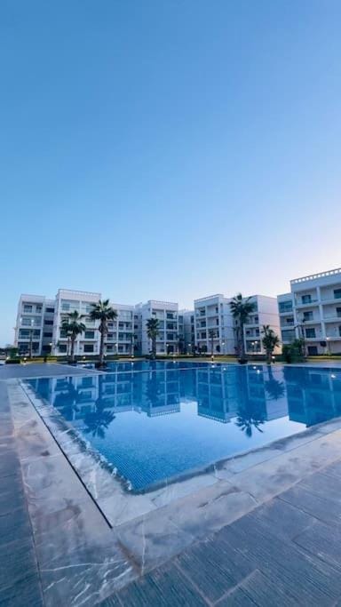 Property building, Pool view, Swimming pool