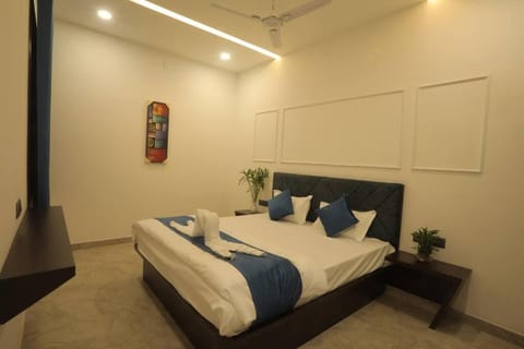 Snowdrop Home Luxury 2BHK Spacious Apt Apartment in Udaipur