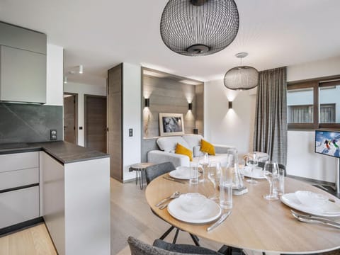 Appartement moderne, proche des pistes avec 2 chambres, Wi-Fi et parking à Courchevel Le Praz - FR-1-568-50 Apartment in Saint-Bon-Tarentaise