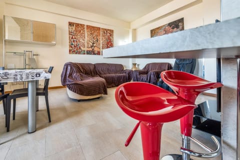 Living room, Breakfast