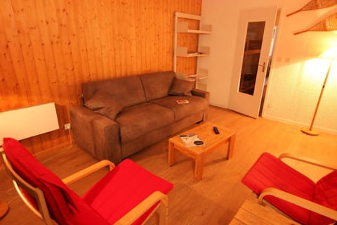 Résidence Lac Du Lou - 3 Pièces pour 6 Personnes 56 Apartment in Val Thorens