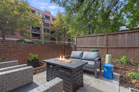 Patio, Garden, Seating area