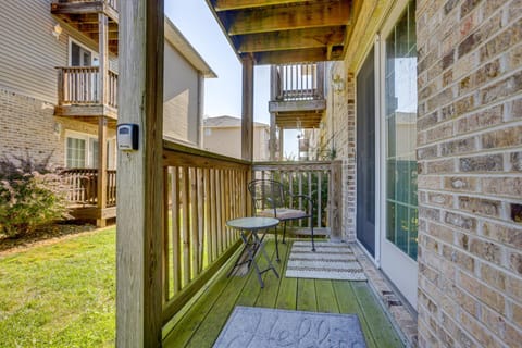 3 Mi to WVU Condo with Deck in Morgantown Appartamento in Morgantown