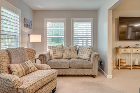 4 Mi to Brookgreen Gardens Murrells Inlet Condo Apartment in Murrells Inlet