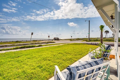 Oceanfront Flagler Beach Unit with Water Views! Apartment in Flagler Beach