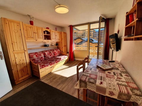 Résidence Roche Blanche - Studio pour 4 Personnes 164 Apartment in Val Thorens