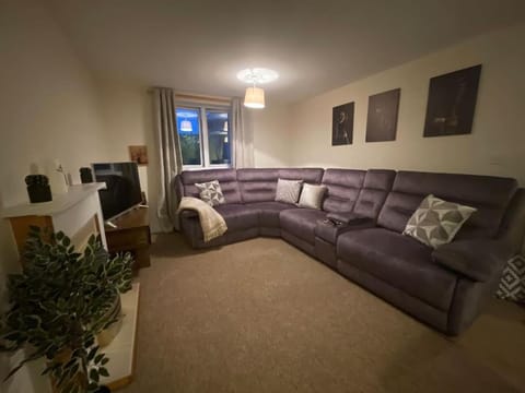 Modern and Cozy 1 bedroom apartment Apartment in Swindon