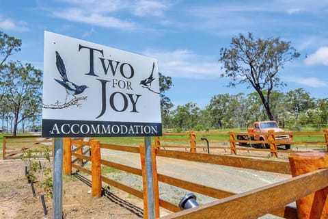 Two for Joy Estate House in North Rothbury