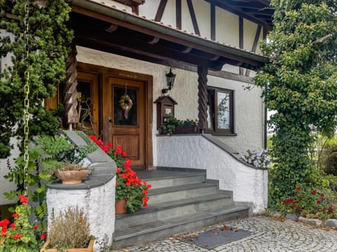 Gerbehof Pension Bed and Breakfast in Friedrichshafen