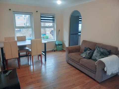 2 bedroom apartment Apartment in Dartford