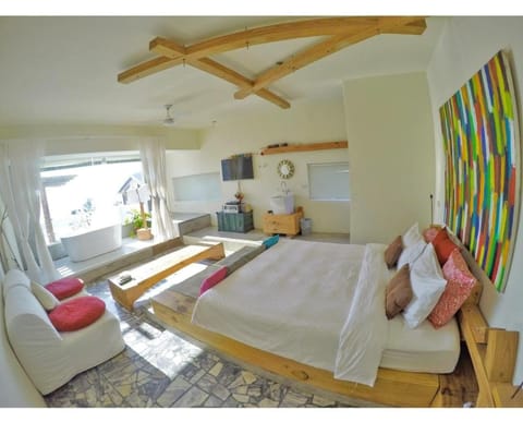 Shower, Spring, Day, Snorkeling, Bathroom, Balcony/Terrace, Aqua park, Windsurfing, Cycling, Diving, Bedroom, On site, Mountain view, Sea view, bunk bed