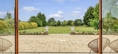 Patio, Garden, Garden view