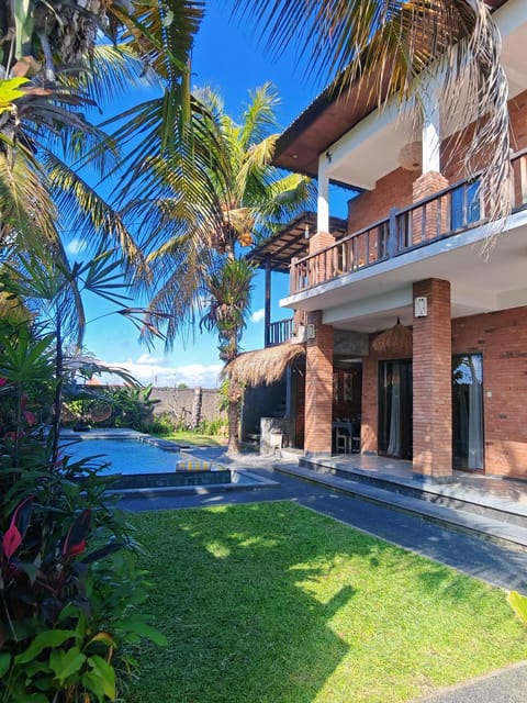 Property building, Inner courtyard view