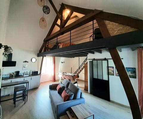 TV and multimedia, Living room, Dining area