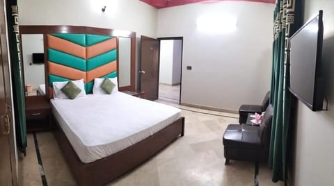 Subhan Residency Apartment in Karachi