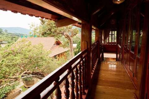 Gỗ Home Nature lodge in Dalat