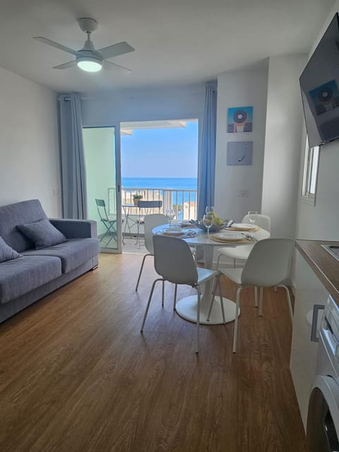 Dining area, Sea view