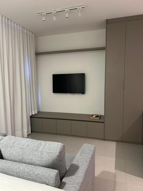 Communal lounge/ TV room, TV and multimedia, Seating area