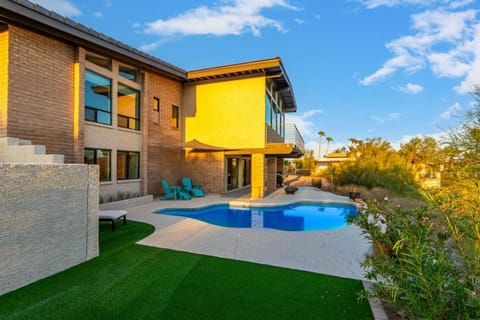 Property building, Pool view, Swimming pool